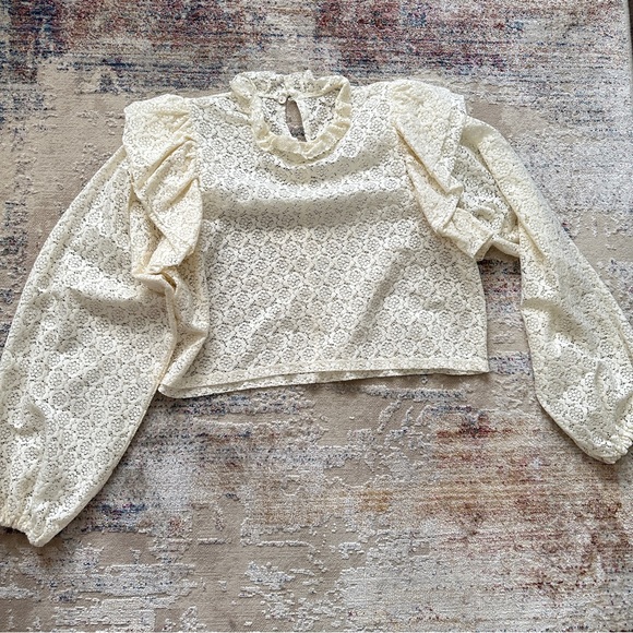 Zara lace top size medium cream color - Picture 8 of 17